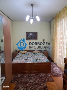 Apartament 4 camere , decomandat , Darste