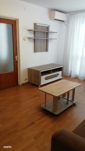 Vanzare apartament 4 camere