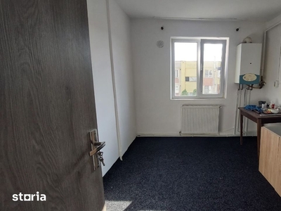 Apartament 2 camere | Etaj 1 | Centru | Zona Piata Mihai Viteazu