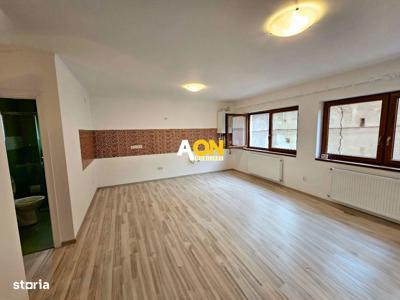 Casa tip duplex, 3 camere, pentru birouri, Barabant