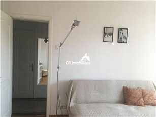 APARTAMENT 2 CAMERE DE VANZARE PIATA VICTORIEI