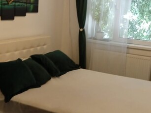 Apartament 2 camere Rahova vizavi de Sectia de Politie 19 Vindem un apartam