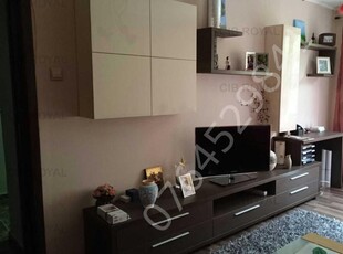 Apartament 2 camere zona Vitan-Dristor,Str. Racari,la 10 minute metrou Dristor-Mihai Bravu,renovat