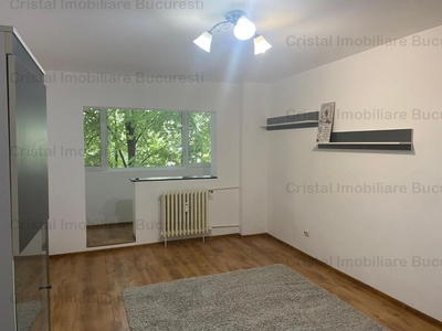 Apartament 2 camere, zons Titan, 450 EUR