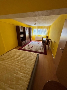 Apartament 2 camere,58 mp,Decomadat,Etaj Intermediar,Balcon,Parcare,Calea Turzii