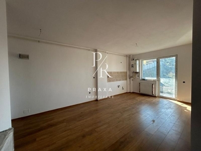 Apartament 3 camere, 64 mp, parcare exterioara, Floresti, zona aerisita