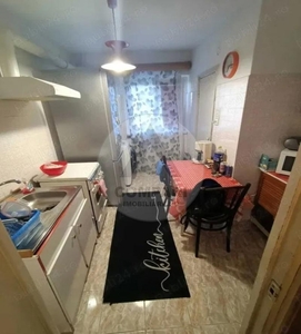 Apartament 3 camere confort 1 etajul 3 bloc izolat Girocului-Spitalul Judetean