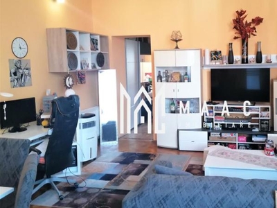 Apartament 3 camere I Etajul 1 I Loc de parcare I Piata Mare