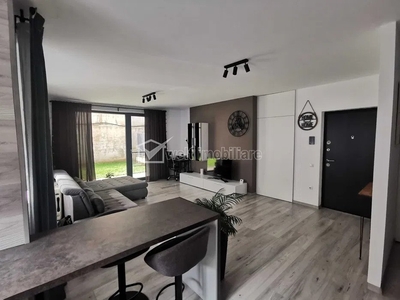 Apartament cu 2 camere, gradina 85mp si parcare subterana, zona VIVO