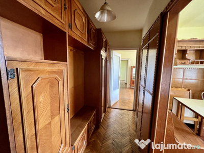 Apartament cu 3 camere bulevardul Dacia