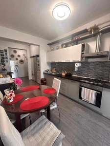 Apartament cu 2camere decomnadate