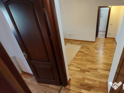 Apartament LUX 4 camere D, in Gara,