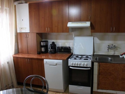 Apartament spatios cu 4 camere, zona Farmec Marasti