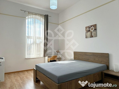 Apartament ultracentral 3 camere in Piata Unirii din Oradea