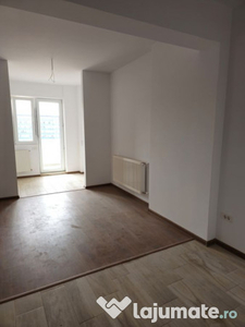 Gata De Mutare Apartament Cu 2 Camere Cu Loc De Parcare I...