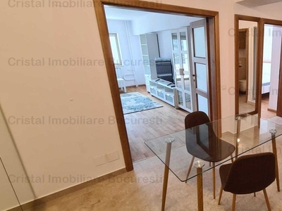 Inchiriez apartament 2 camere, zona Unirii, cu centrala proprie si loc de parcare