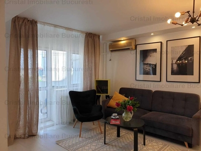 Inchiriez apartament cu 2 camere mobilata si utilata, zona Unirii