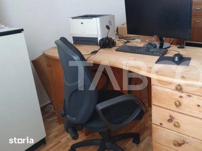 Spatiu pretabil birou 3 camere 75 mpu parcare Periferie Alba Iulia