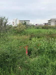 Teren situat in Mamaia Nord - zona Club NAUTIC, aproape de Promenada