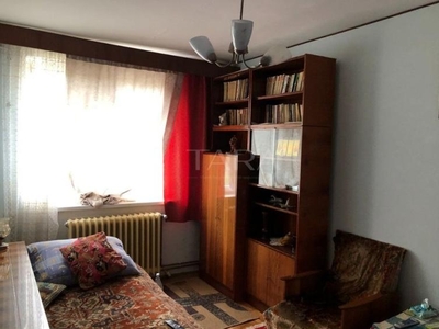 Vanzare apartament cu 3 camere in Gheorgheni