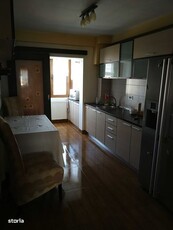 Apartament 3 camere zona Mall