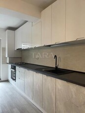 Apartament cu 2 camere in Dambul Rotund.