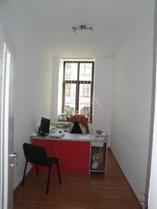 Apartament cu 4 camere de vanzare in zona Ultracentral