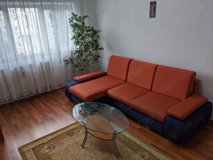 Apartament de 3 camere, 67 mp, decomandat, 2 bai, zona Berceni