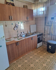 De închiriat apartament 2 camere central