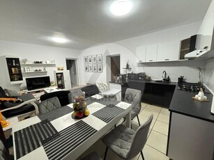 De vanzare Duplex parter renovat zona Maier