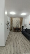 Închiriez apartament cu 2 camere