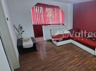 Resita, apartament 2 camere, etaj 2, Govandari, zona Micro I