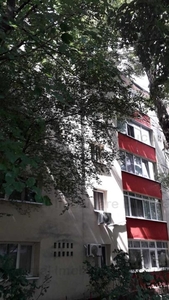 Apartament 3 camere de vanzare BERCENI - Bucuresti