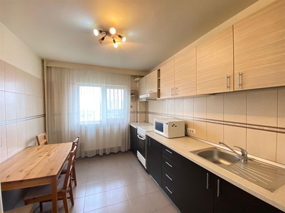 Apartament 4 camere de vanzare PIATA SUDULUI - Bucuresti