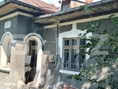 Casă bătranească 3 camere, 62mp, teren 730mp, Valea Voievozilor