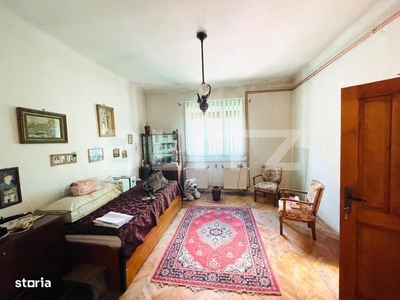 Casa de 3 camere, 110 mp, teren 260 mp, în zona Gara mică