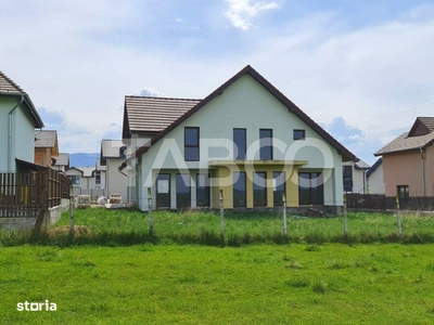 Casa individuala 4 camere curte 390 mp zona linistita Cisnadie Sibiu