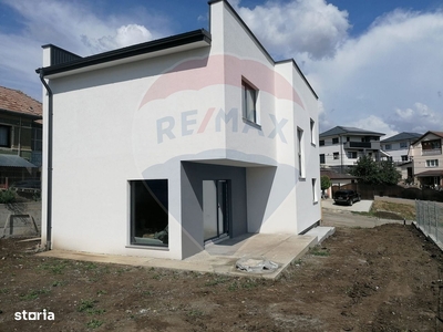 De vânzare casa cu 4 camere | Dezmir, Cluj