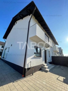 Duplex cu 4 camere 2 bai terasa 201 mp teren cu priveliste spre Sibiu