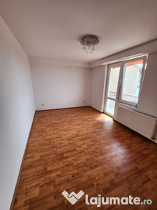 OFERTA Apartament 3 camere, Parcul Puskin, Nanterre, Scoala 22