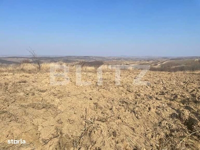 Teren intravilan de 1400 mp in satul Gheorghieni, la 5 minute de...