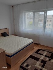 Apartament 3 camere de inchiriat,zona Nufarul