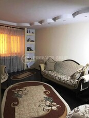 Apartament 3 camere, Pacurari, 61mp