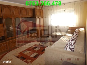 Apartament 3 camere, zona Amaradia - Consul