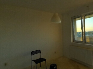 Apartament 4 camere - Bragadiru ultracentral