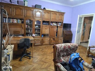 Apartament 2 caemere / Int. Muncelului