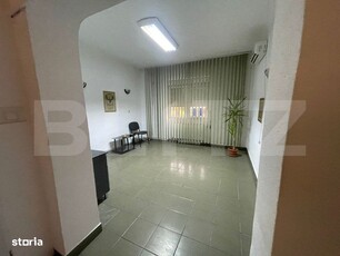 Casa cu 4 camere, 110 mp, zona Closca