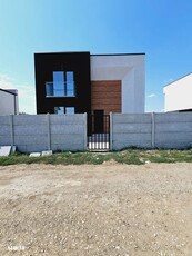 Casa/Vila Parter + 1Etaj/4 camere/Com.Berceni/Comision 0%