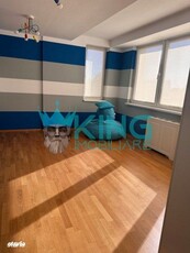 Apartament decomandat, 3 camere, 74 mp utili, etaj 7/8, Terezian