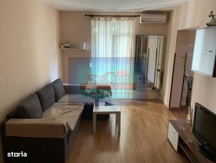 Apartament cu 2 camere, 45 mp, parcare, zona Florilor